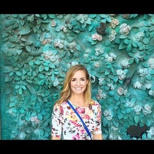 Floral Stretchy Midi Dress